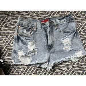 Signature Eight frayed distressed look denim short shorts Small